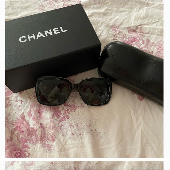 AUTHENTIC CHANEL SUNGLASSES - Picture 9 of 10